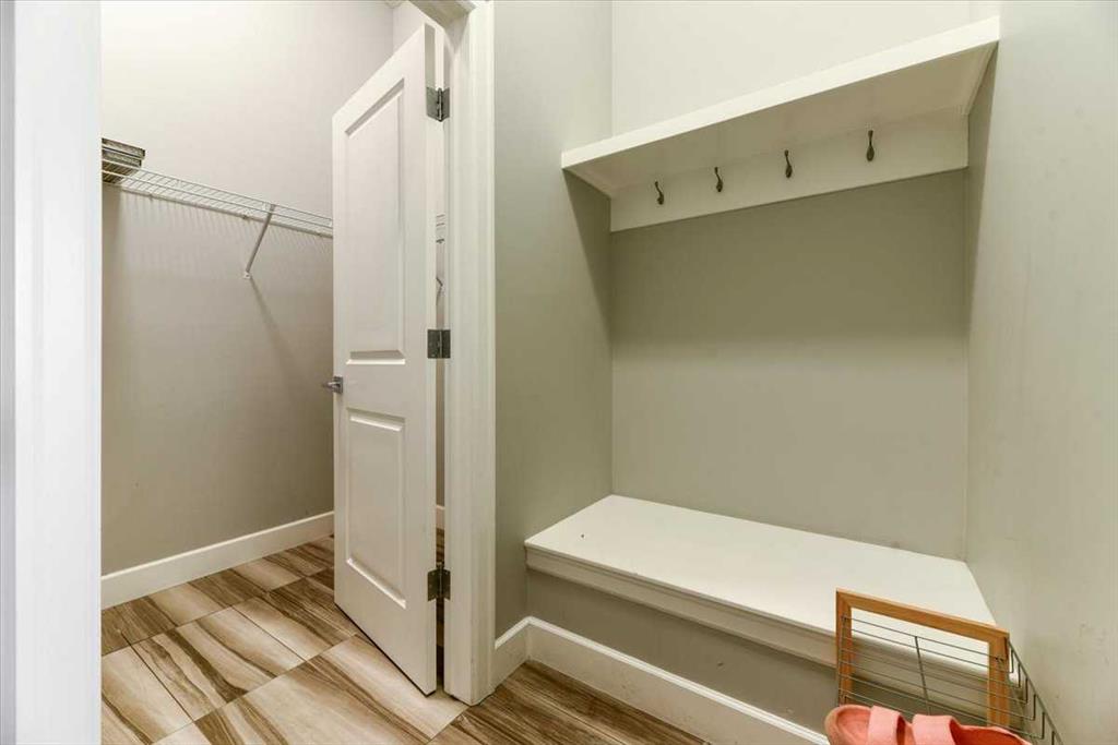 329 Viewpointe Terrace
