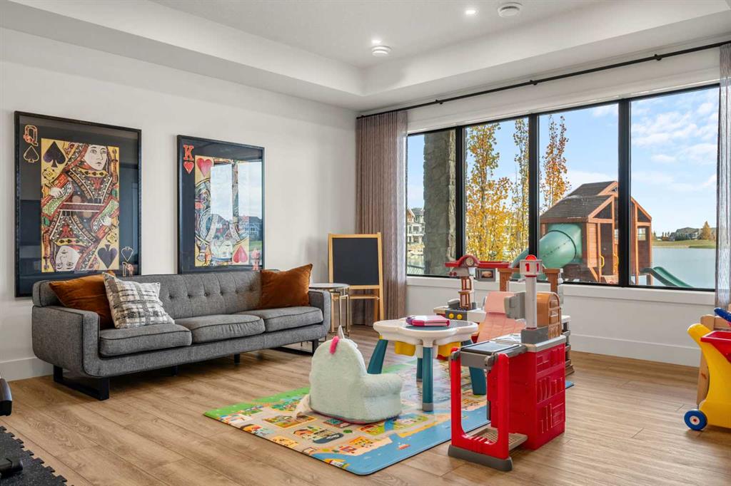 554 Marine Drive SE
