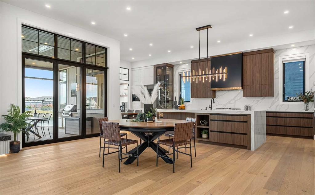 554 Marine Drive SE
