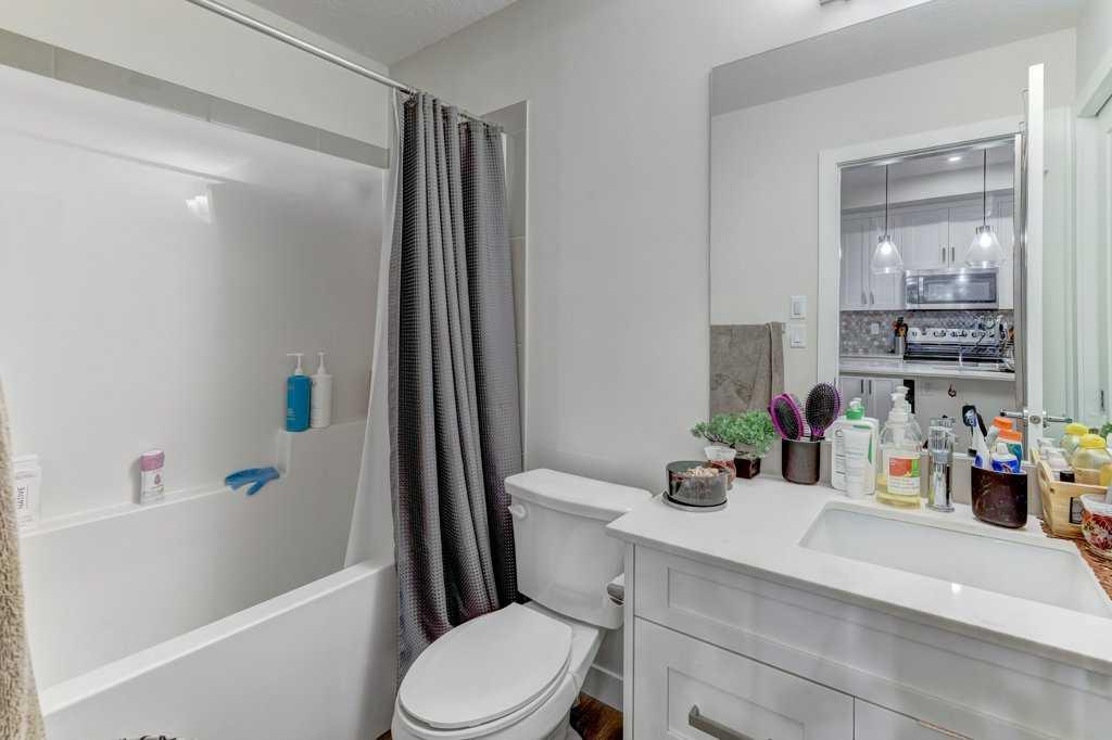 500 Auburn Meadows Common SE, #211
