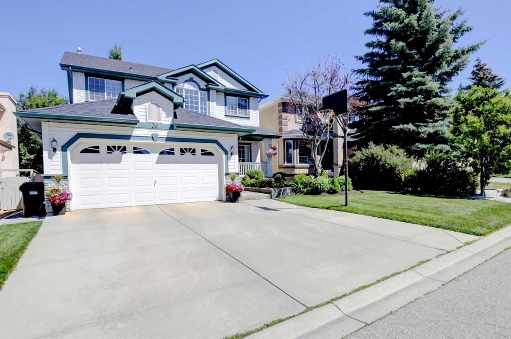 38 Douglasdale Point SE