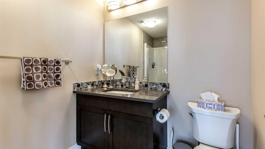 16 Varsity Estates Circle NW, #1002