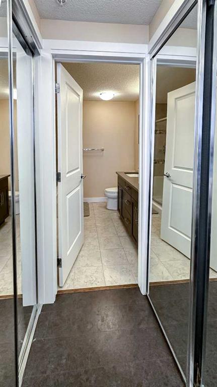 16 Varsity Estates Circle NW, #1002