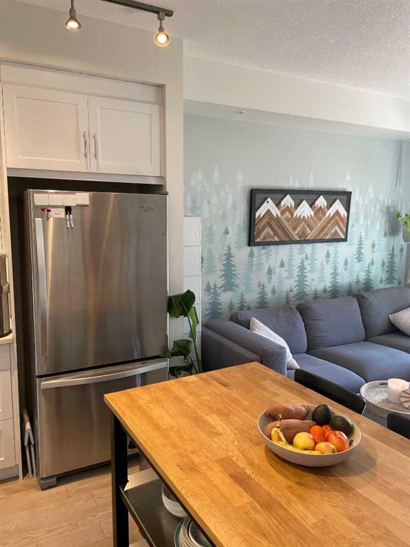 25 Auburn Meadows Avenue SE, #406