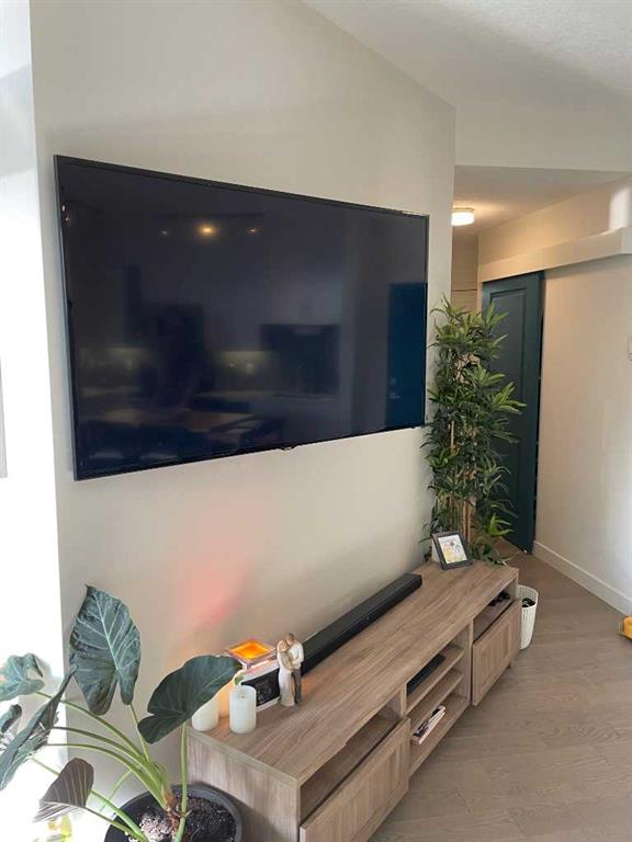 25 Auburn Meadows Avenue SE, #406