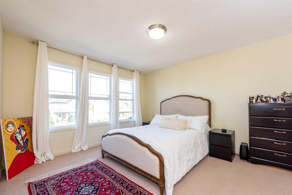 258 PRESTWICK Close