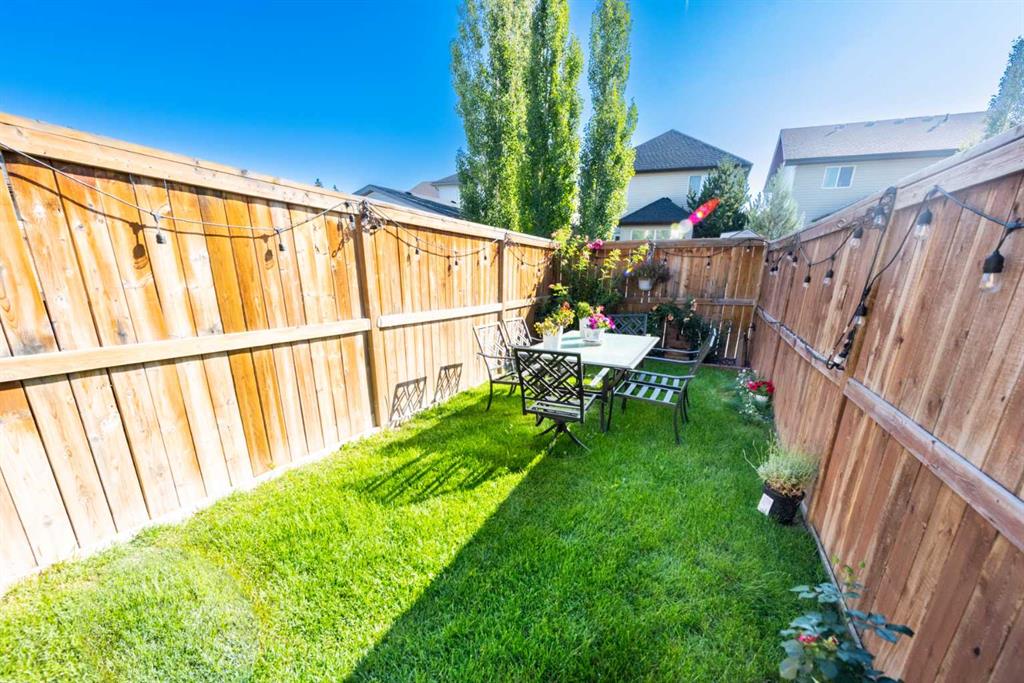 258 PRESTWICK Close