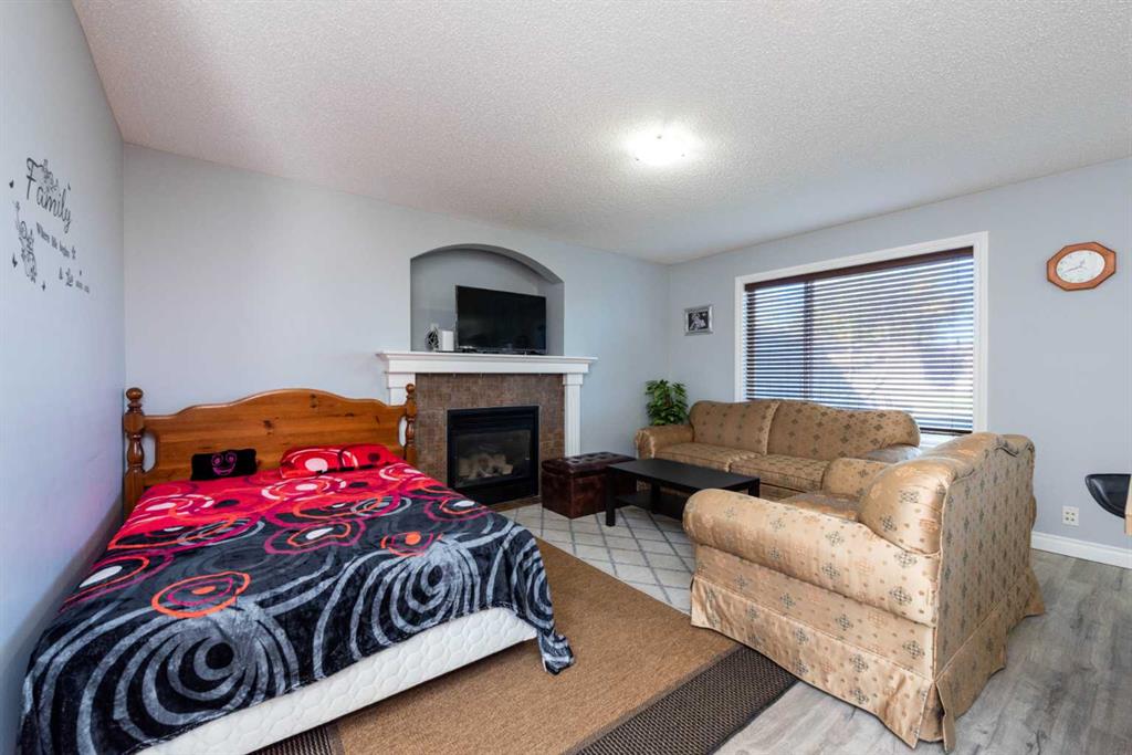 219 Coville Close NE