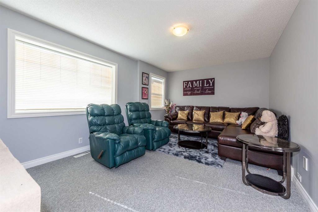 219 Coville Close NE