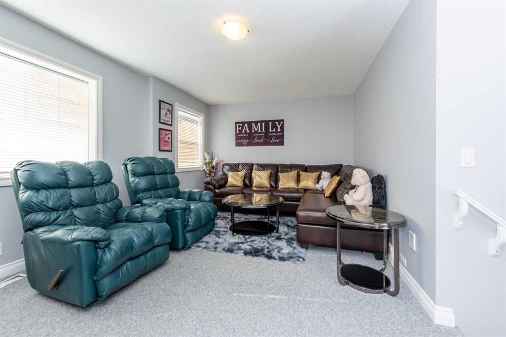 219 Coville Close NE