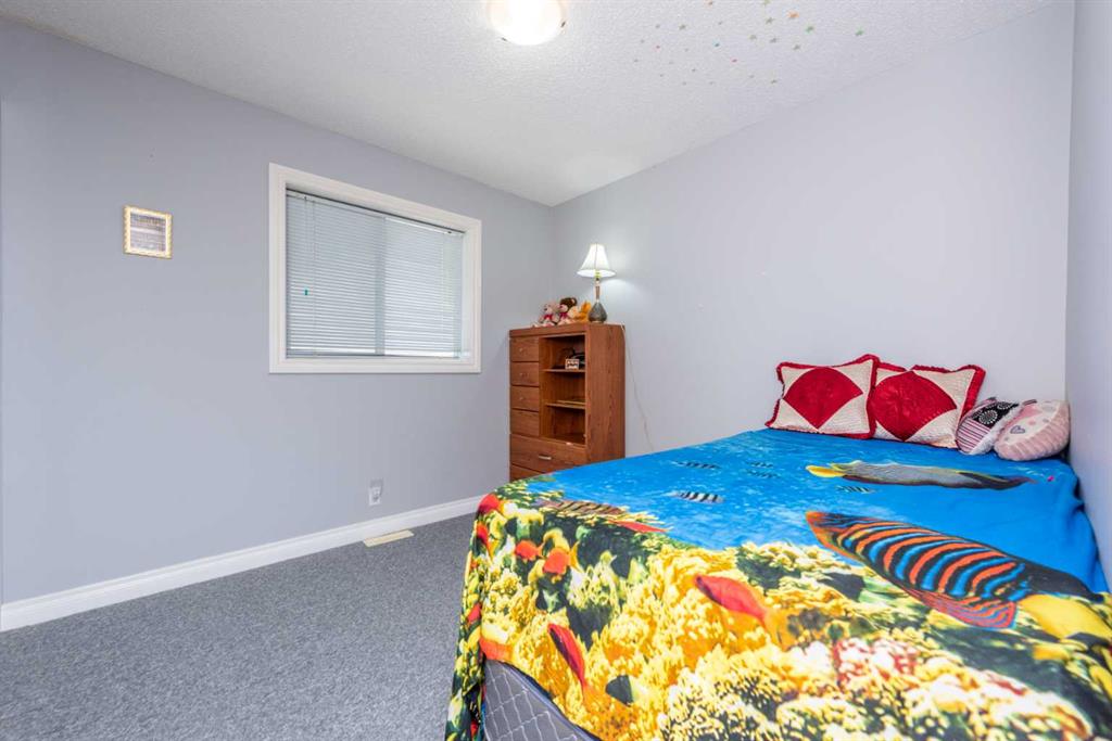 219 Coville Close NE