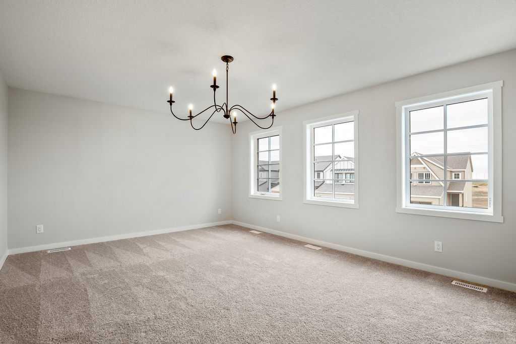 33 Savoy Landing SE