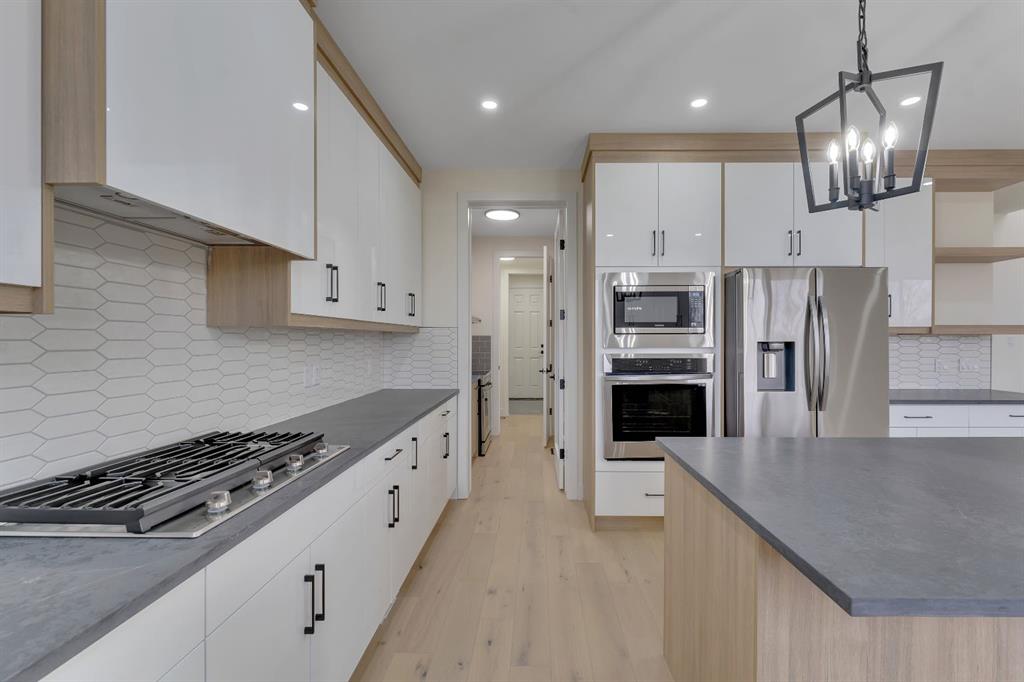 183 Kinniburgh Loop