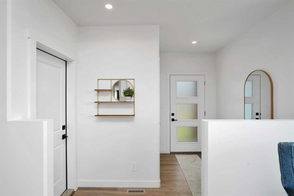17 Ellington Crescent