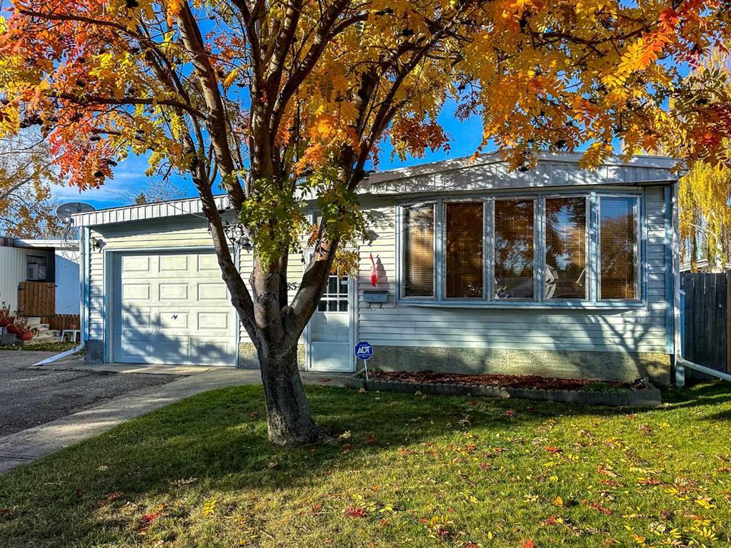 854 Brentwood Crescent