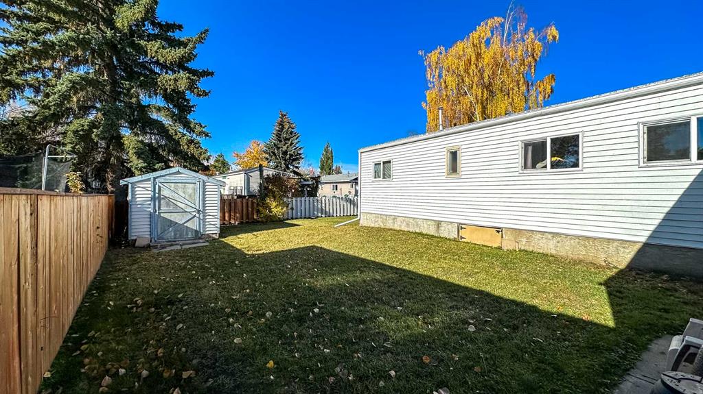 854 Brentwood Crescent