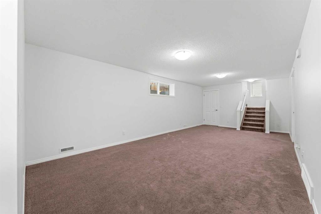 219 New Brighton Landing SE