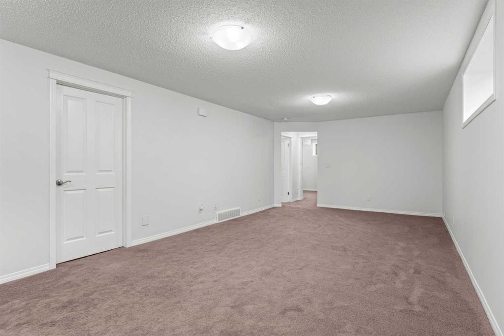 219 New Brighton Landing SE