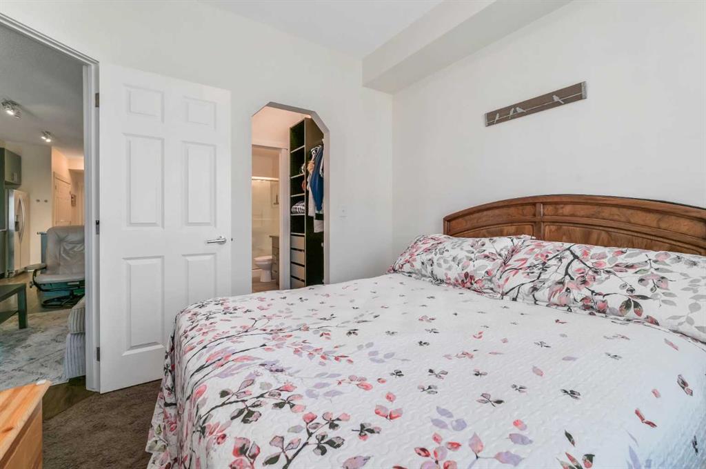 215 Legacy Boulevard SE, #1202