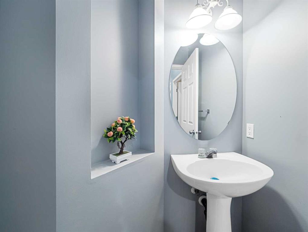 256 Cranfield Park SE