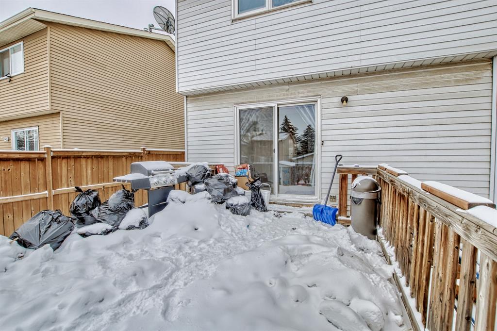 55 Erin Mount Crescent SE