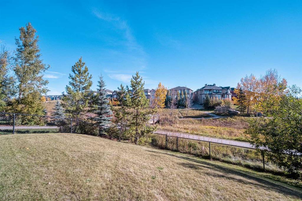130 Panatella Crescent NW