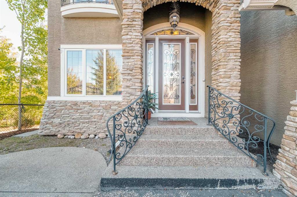 130 Panatella Crescent NW