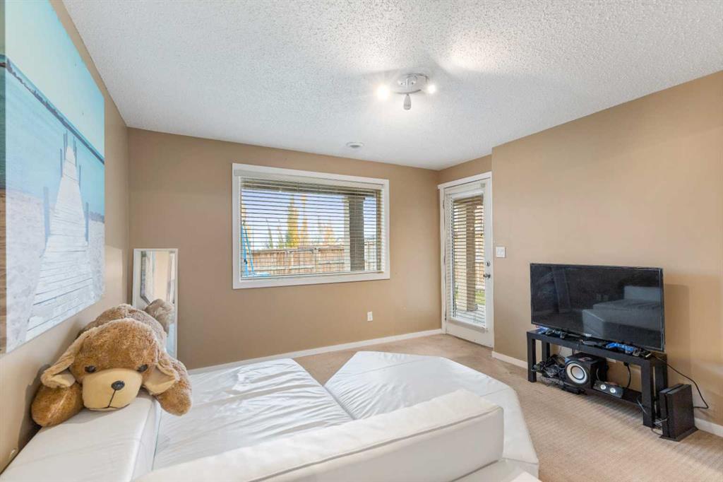 20 Sage Berry Road NW