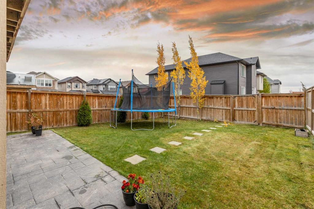 20 Sage Berry Road NW