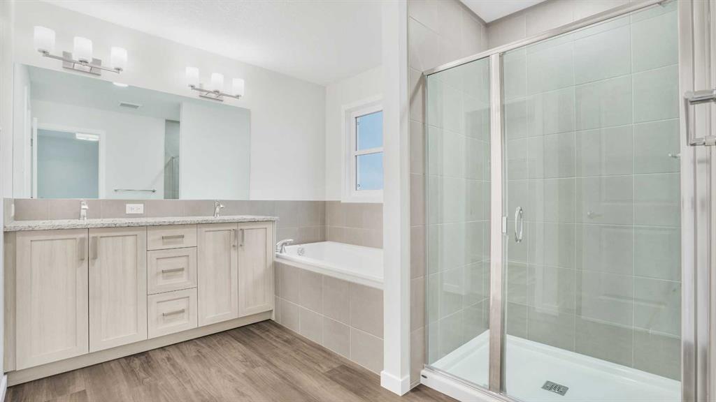 1217 Chinook Gate Bay SW