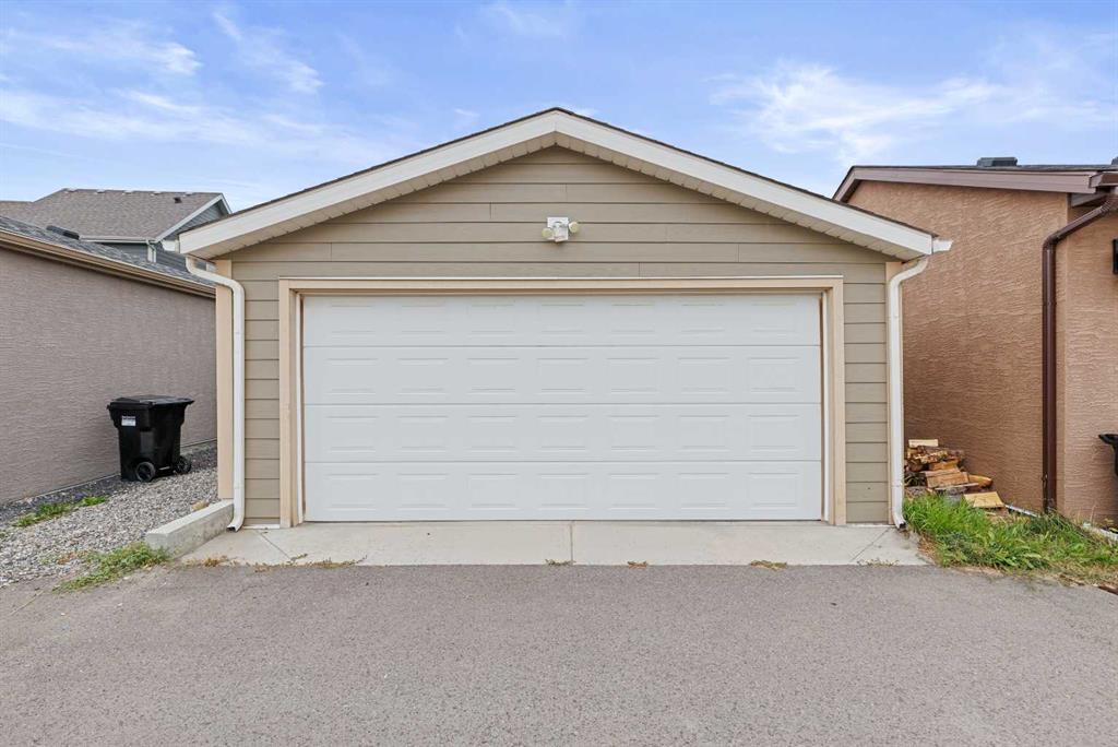 309 Marquis Heights SE