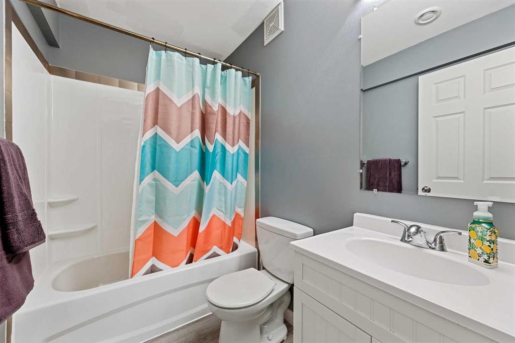 309 Marquis Heights SE