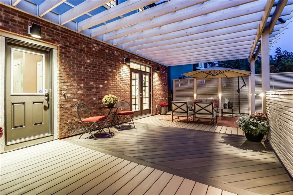 92 Beny-Sur-Mer Road SW