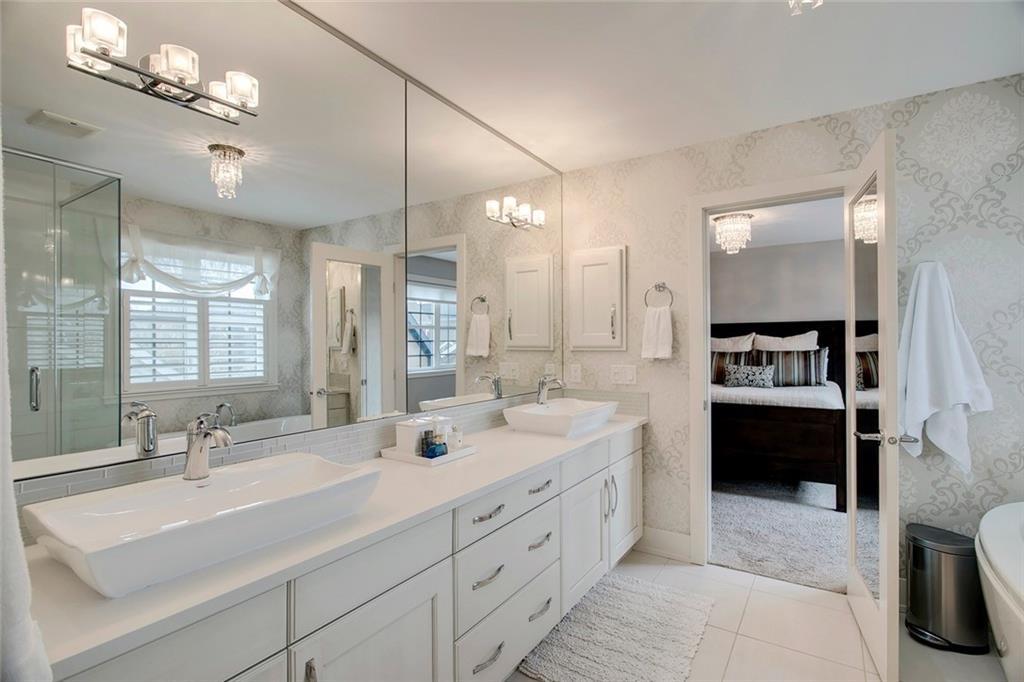92 Beny-Sur-Mer Road SW