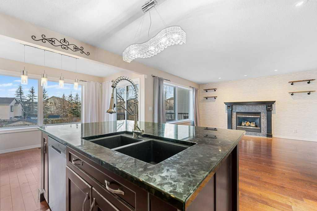8 Crystalridge Close
