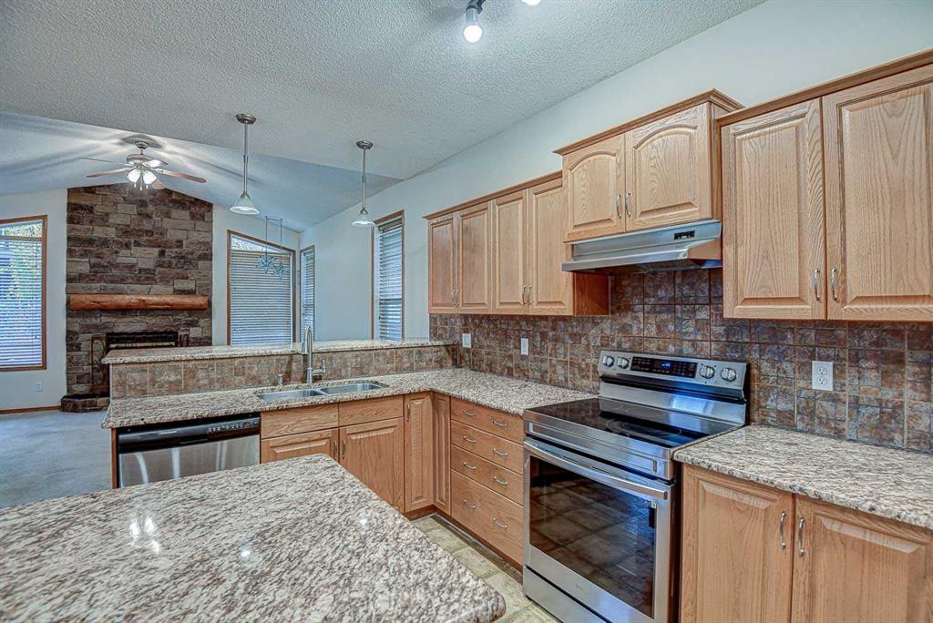 42 Tuscany Meadows Drive NW