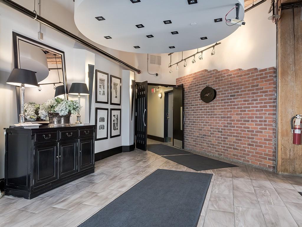 535 10 Avenue SW, #401