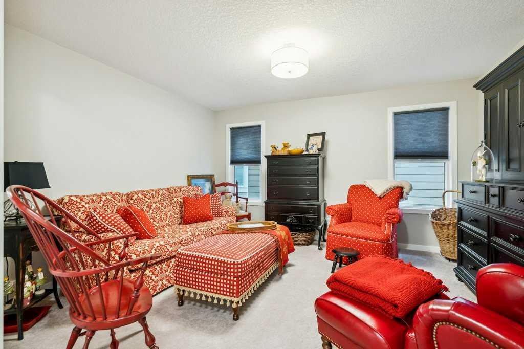 11 Sundown Way