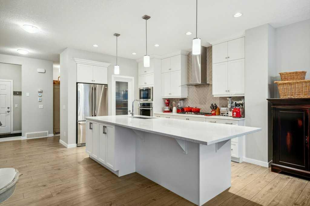 11 Sundown Way