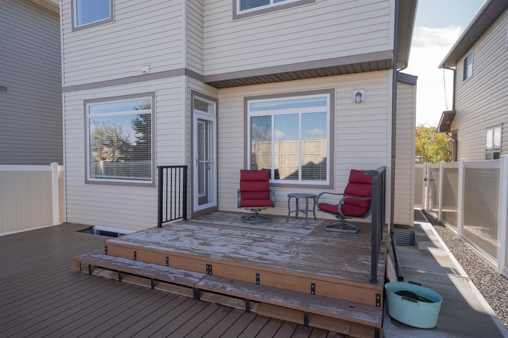225 Panora Way NW
