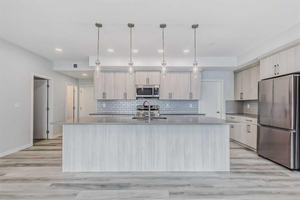 220 Seton Grove SE, #2102