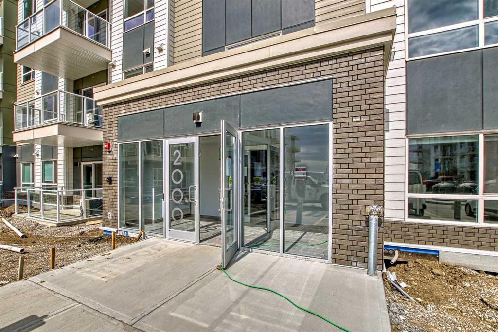 220 Seton Grove SE, #2102