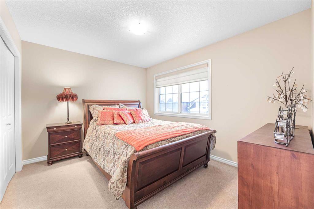 198 Autumn Circle SE