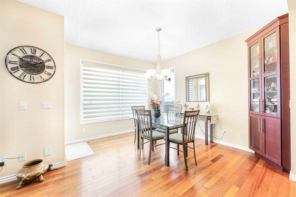 198 Autumn Circle SE
