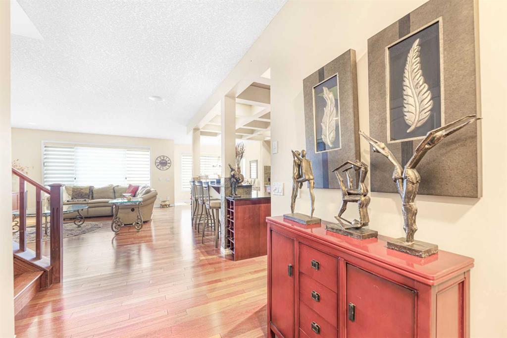 198 Autumn Circle SE