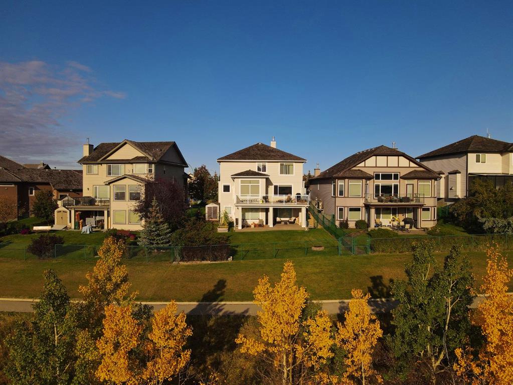 286 Gleneagles View