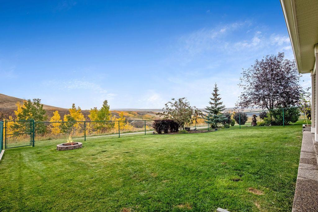 286 Gleneagles View