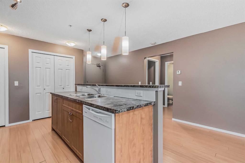 700 Willowbrook Road NW, #2105