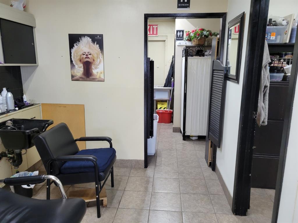 3616 52 Avenue, ##5