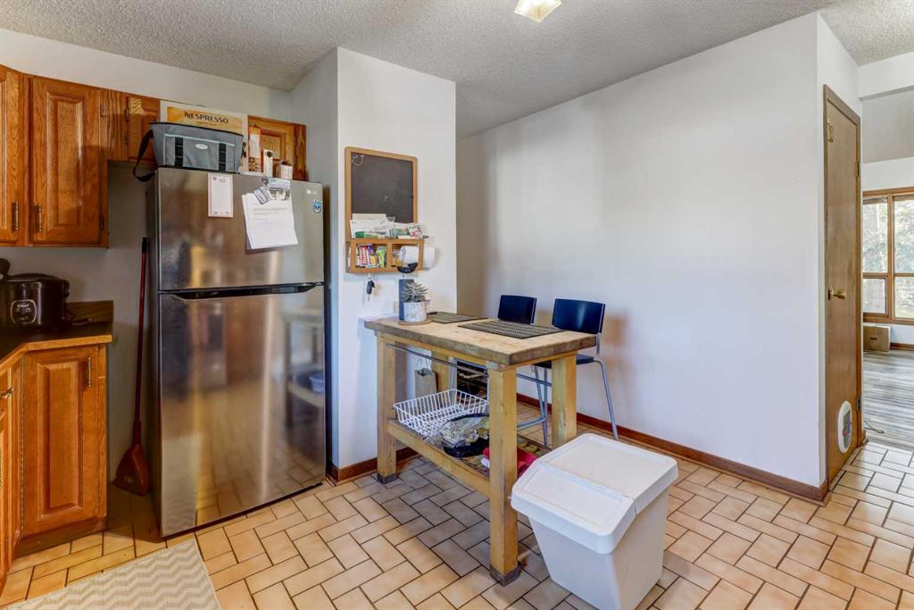 248 Grizzly Crescent